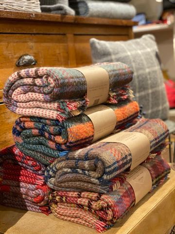 Throws & Cushions